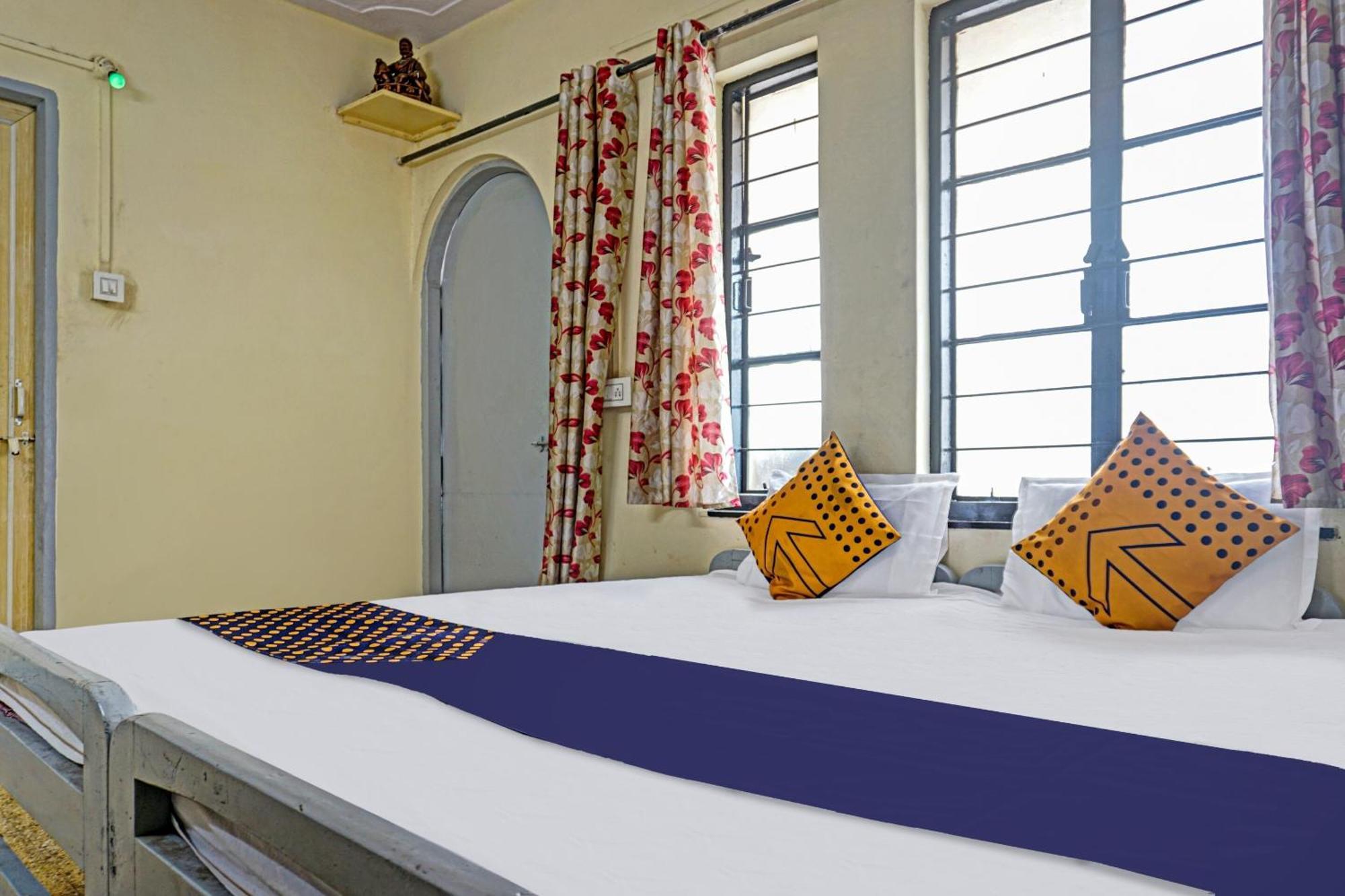 Spot On Hotel Prakash Residency, Near Hanuman Gym Ajmera Colony, Pimpri Exterior foto